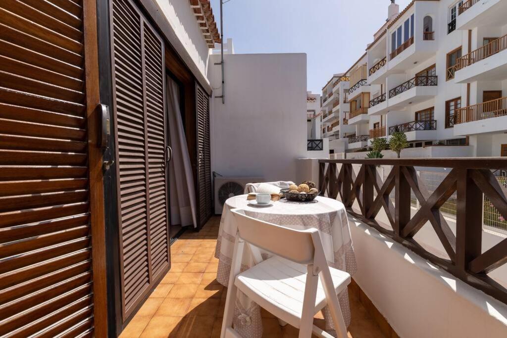 Apartamento Con 2 Terrazas En Los Cristianos Los Cristianos  Kültér fotó