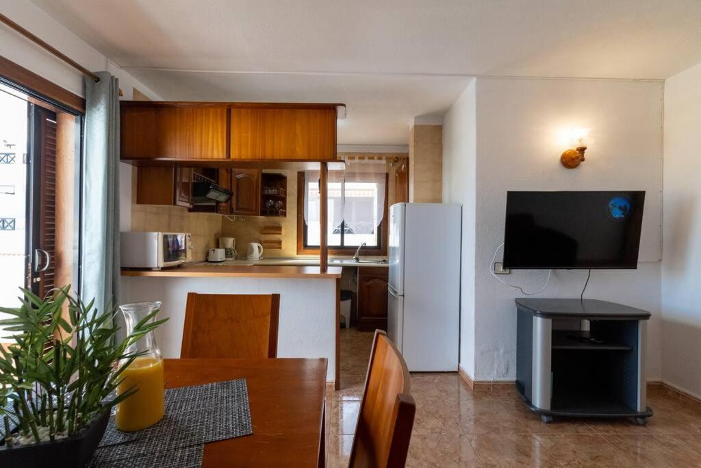 Apartamento Con 2 Terrazas En Los Cristianos Los Cristianos  Kültér fotó